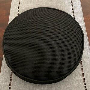 Shinnwa  Round Black Stool Cover